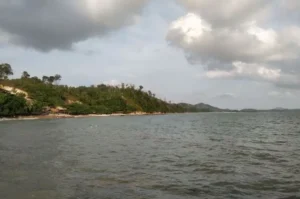 Pantai Mirota, Pantai Indah dengan View Sunset Memukau di Batam