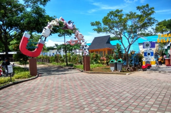 Raya Water World, Wisata Air Favorit dengan Beragam Wahana Menarik di Tangerang